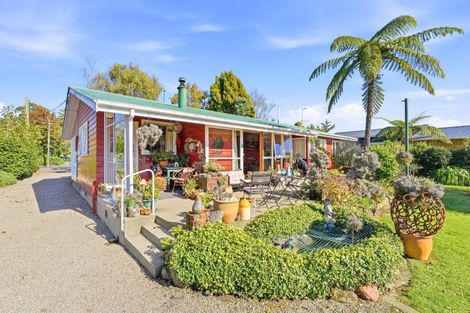 Photo of property in 22 Tararua Street, Pahiatua, 4910