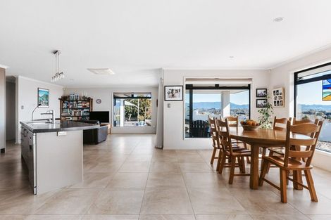 Photo of property in 35 Holyoake Terrace, Omokoroa, 3114