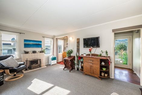 Photo of property in 34 Dale Road, Raumati South, Paraparaumu, 5032