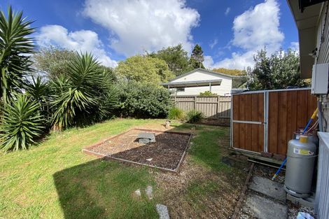 Photo of property in 53 Chatsworth Crescent, Pakuranga Heights, Auckland, 2010