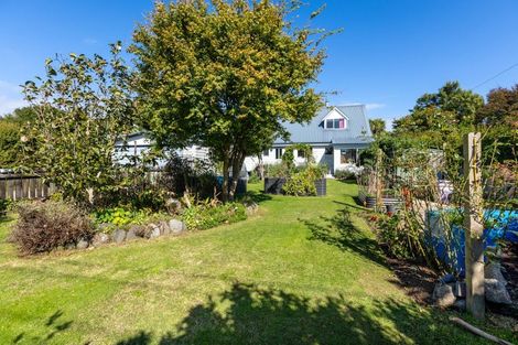 Photo of property in 14 Cumming Street, Okato, 4335