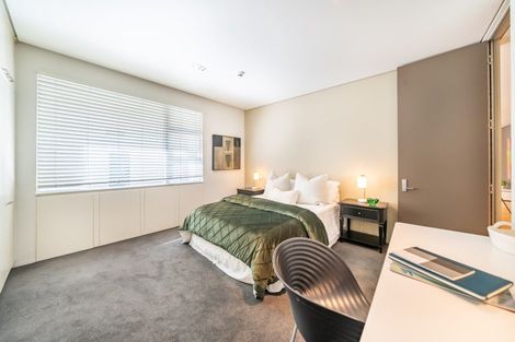 Photo of property in Trieste, 346u1 Oriental Parade, Oriental Bay, Wellington, 6011
