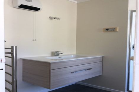 Photo of property in 26a Rhine Street, Island Bay, Wellington, 6023