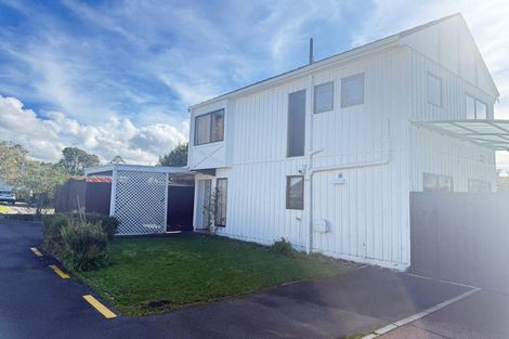 Photo of property in 1/15 Roseberry Avenue, Birkenhead, Auckland, 0626