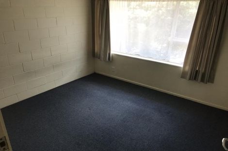 Photo of property in 2/98 Birkdale Road, Birkdale, Auckland, 0626