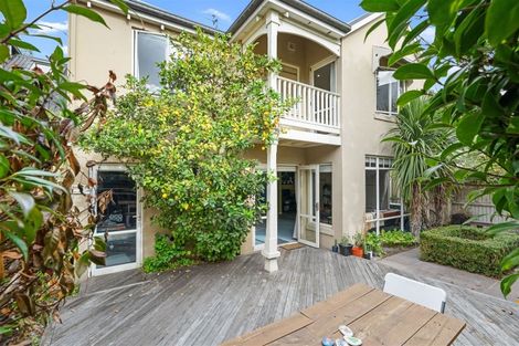 Photo of property in 32 Winchester Street, Merivale, Christchurch, 8014