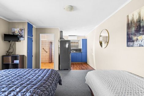 Photo of property in 52 Clarence Cox Crescent, Pirimai, Napier, 4112