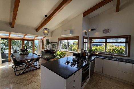 Photo of property in 163 Vivian Street, New Plymouth, 4310
