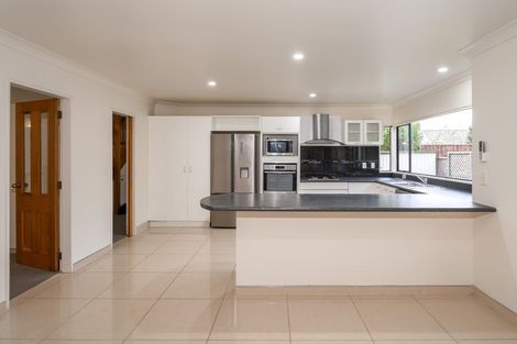 Photo of property in 9 Corsham Grove, Churton Park, Wellington, 6037
