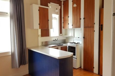 Photo of property in 22 Ngaio Street, Strandon, New Plymouth, 4312