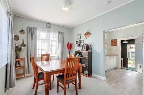 Photo of property in 25 Cobden Street, Westport, 7825