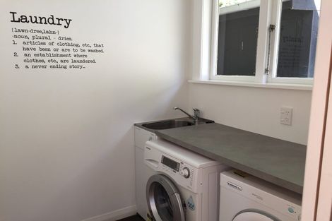 Photo of property in 14 Imperial Terrace, Melrose, Wellington, 6022