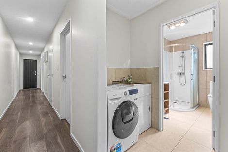 Photo of property in 3b Cronshaw Road, Karaka, Papakura, 2113