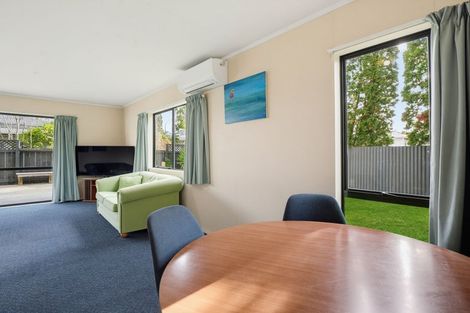 Photo of property in 33 Ruahine Street, Roslyn, Palmerston North, 4414