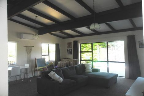 Photo of property in 6 Linwood Drive, Paraparaumu, 5032