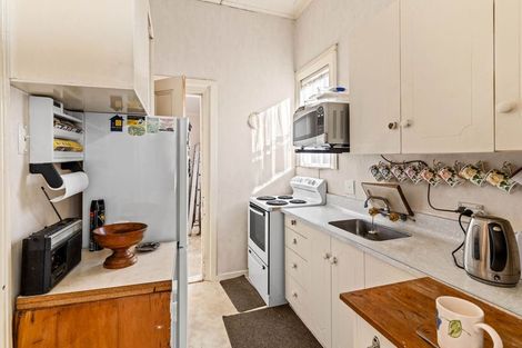 Photo of property in 12 Eskvale Street, Saint Kilda, Dunedin, 9012