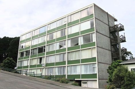 Photo of property in Beresford Apartments, 118u1 Russell Terrace, Berhampore, Wellington, 6023