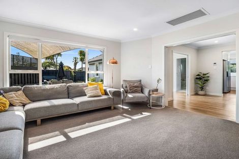Photo of property in 14 Centaurus Road, Cashmere, Christchurch, 8022