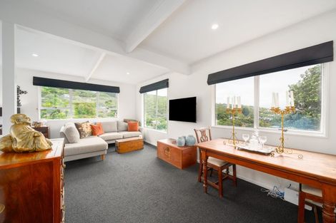 Photo of property in 73a Airlie Road, Plimmerton, Porirua, 5026