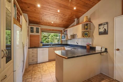 Photo of property in 14 Morehu Road, Rotoiti Forest, Rotorua, 3074