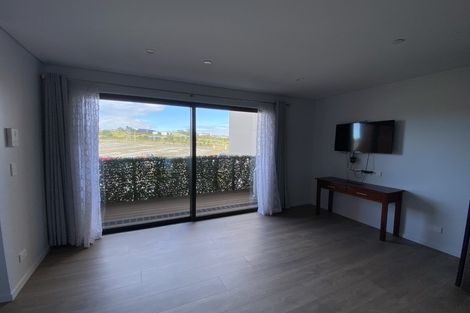 Photo of property in 223/3 Kaipiho Lane, Albany, Auckland, 0632