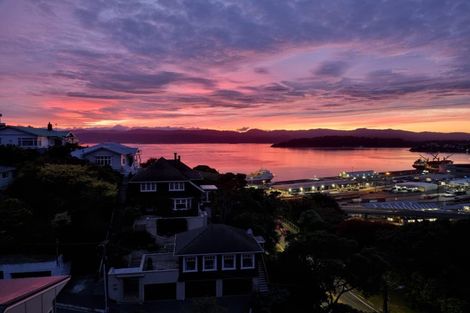 Photo of property in 11 Lower Watt Street, Wadestown, Wellington, 6012