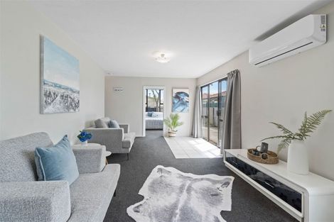 Photo of property in 113 Estuary Road, South New Brighton, Christchurch, 8062