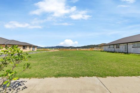 Photo of property in 121 Kupe Drive, Whitianga, 3510
