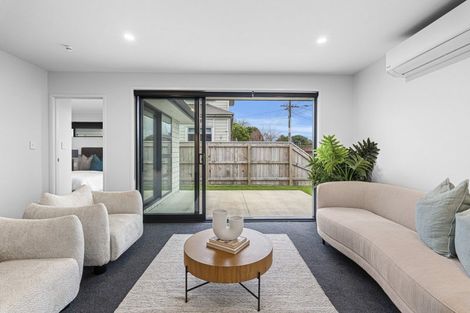 Photo of property in 5a Massey Street, Westown, New Plymouth, 4310