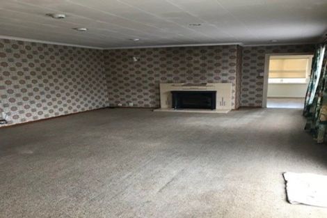 Photo of property in 12 Solway Avenue, Ilam, Christchurch, 8041