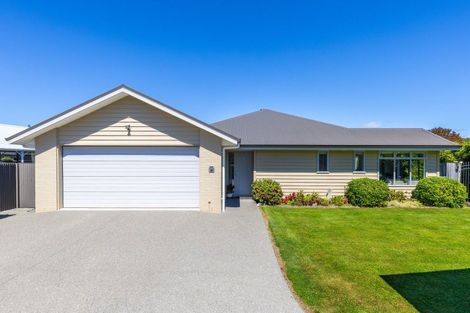 Photo of property in 6a Huia Street, Waikawa, Picton, 7220