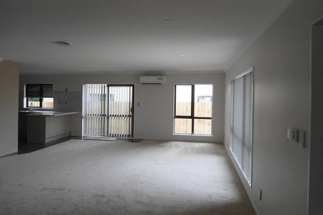 Photo of property in 39 Landon Avenue, Mangere East, Auckland, 2024