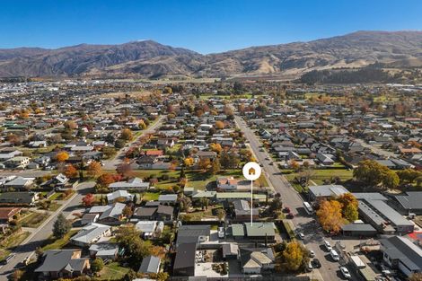 Photo of property in 62a Molyneux Avenue, Cromwell, 9310