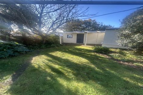 Photo of property in 16 Bale Place, Havelock North, 4130