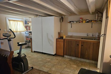 Photo of property in 58 Norwich Street, Hampden, 9410