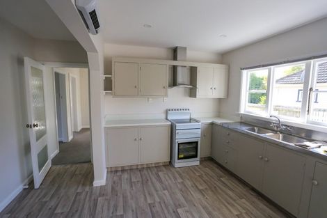 Photo of property in 98 Suva Street, Upper Riccarton, Christchurch, 8041