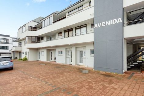 Photo of property in 40 Maunganui Road, Mount Maunganui, 3116