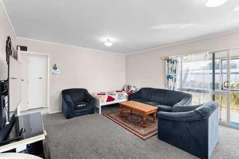 Photo of property in 2/6 Wicklow Place, Bell Block, New Plymouth, 4312