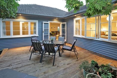 Photo of property in 27 Masters Avenue, Hillcrest, Hamilton, 3216