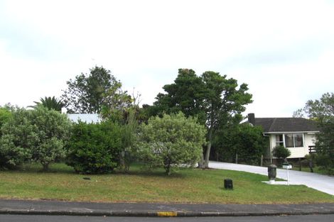Photo of property in 5 Kaikoura Street, Henderson, Auckland, 0612