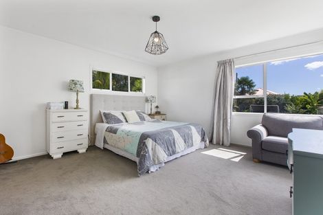 Photo of property in 19 Brook Street, Milford, Auckland, 0620