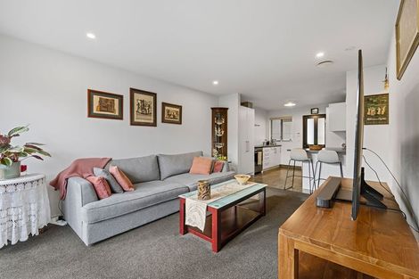 Photo of property in 2/58 Geraldine Street, Edgeware, Christchurch, 8013