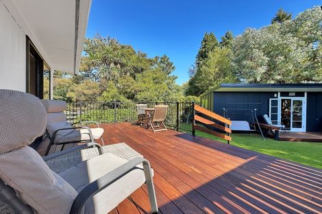 Photo of property in 11 Gibbs Place, Kinloch, Taupo, 3377