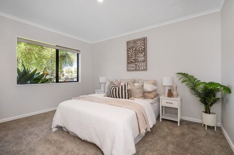 Photo of property in 1 Corinth Grove, Papamoa Beach, Papamoa, 3118
