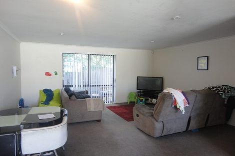 Photo of property in 14b Hunua Road, Papakura, 2110