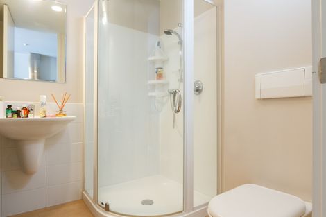Photo of property in 16 Adams Avenue, Mount Maunganui, 3116