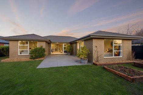 Photo of property in 14 Kilkivan Lane, Broomfield, Christchurch, 8042