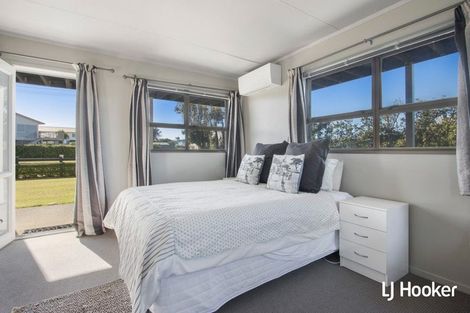 Photo of property in 287 Seaforth Road, Waihi Beach, 3611