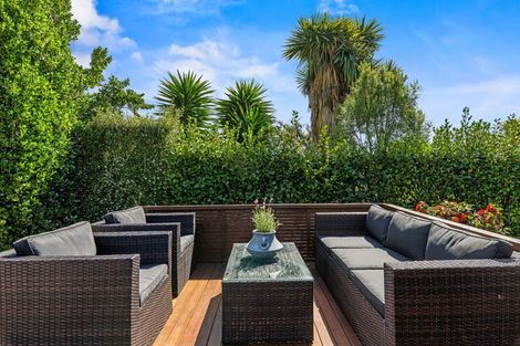 Photo of property in 77 Port Hills Road, Heathcote Valley, Christchurch, 8022