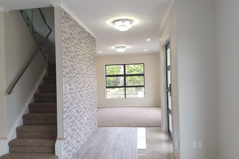 Photo of property in 38 Drumbuoy Drive, Flat Bush, Auckland, 2019